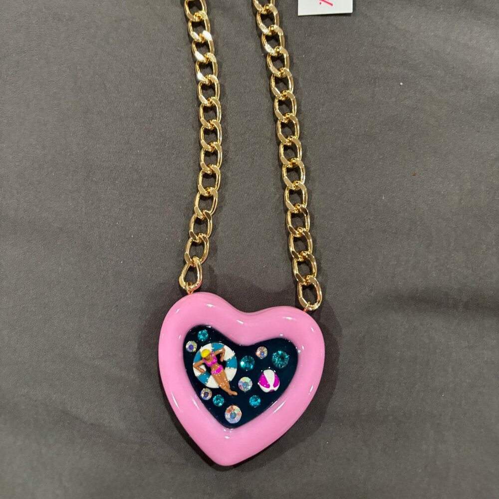 BETSEY JOHNSON POOL PARTY HEART NECKLACE